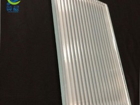 EVA玻璃夾膠膜融化溫度較低、流動性好